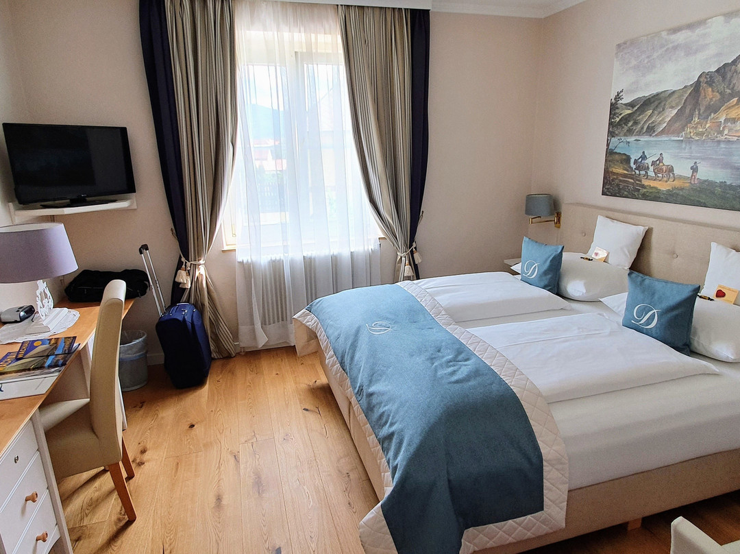 加尔尼多瑙河花园酒店主图