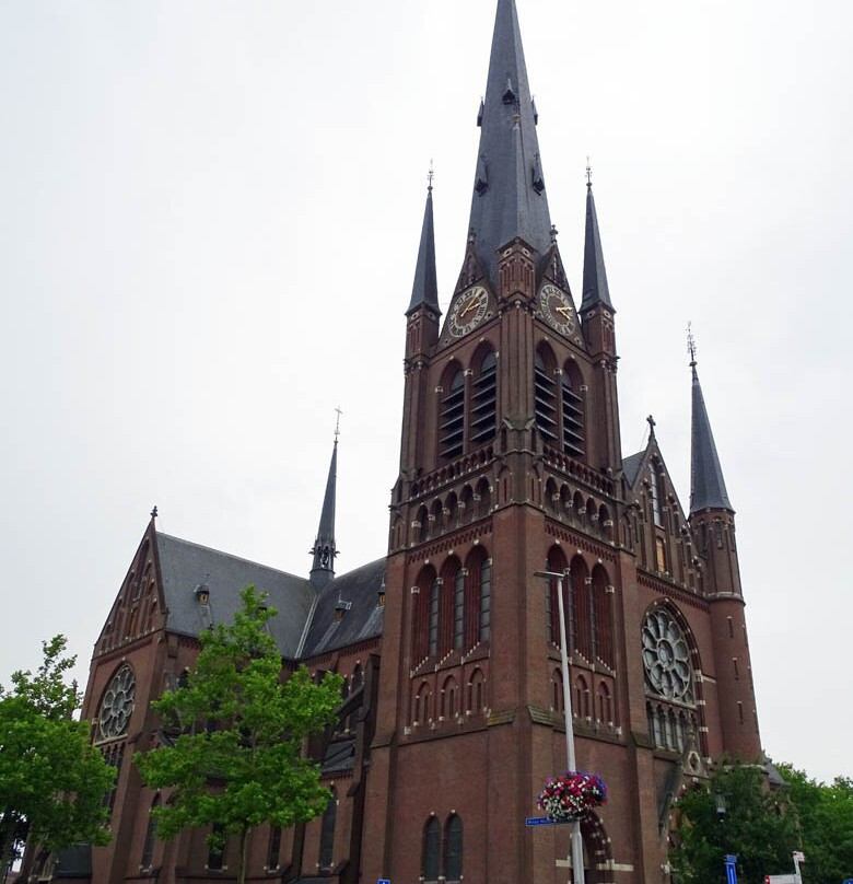 Sint-Bonaventurakerk-Woerden必去景点