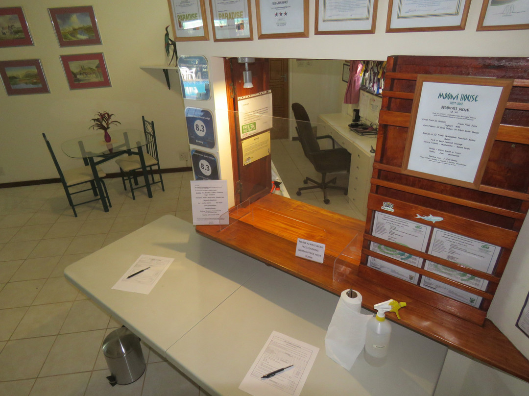 Mdoni House Guest Lodge主图