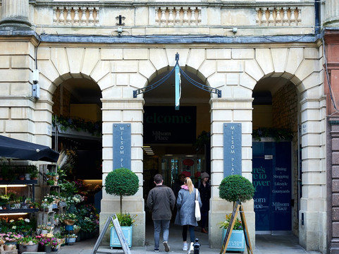 Shires Yard-巴斯必去景点