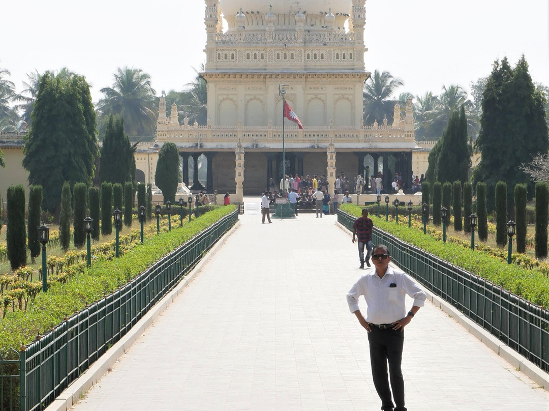 Gumbaz Burial Chamber景点图片