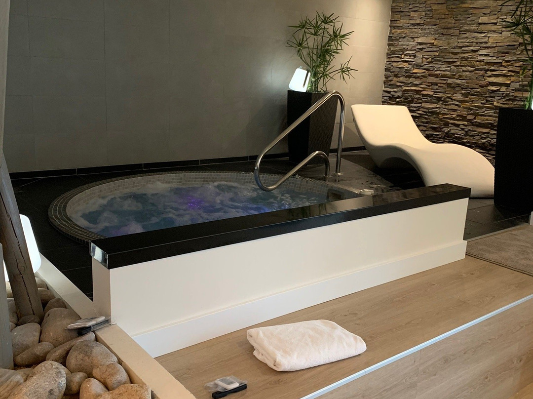 Aloha Spa-Jouy-aux-Arches必去景点