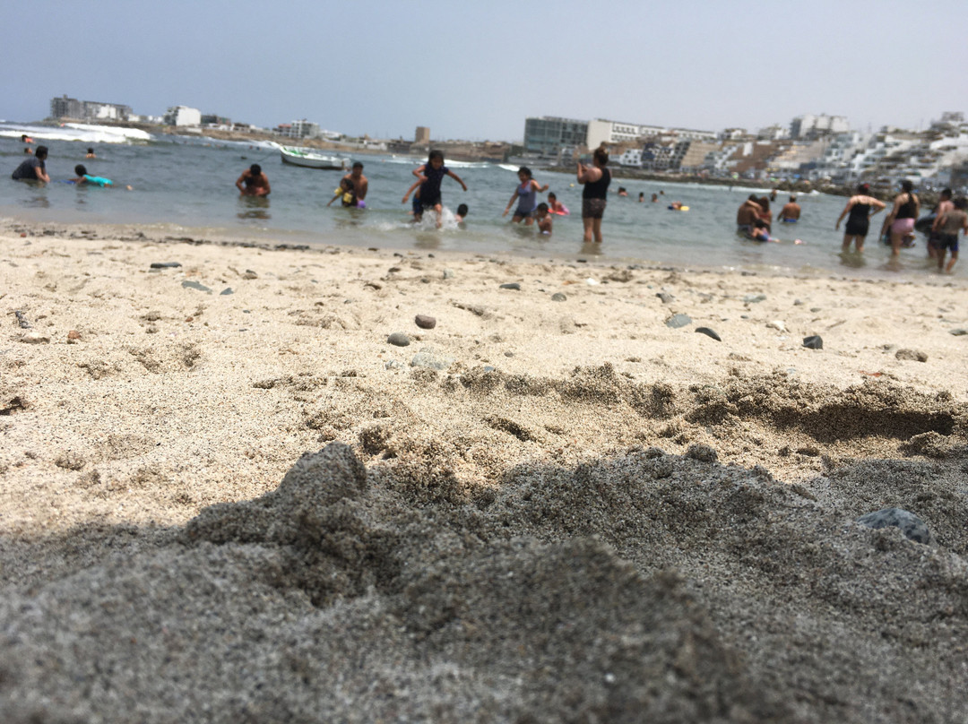 Playa San Bartolo景点图片