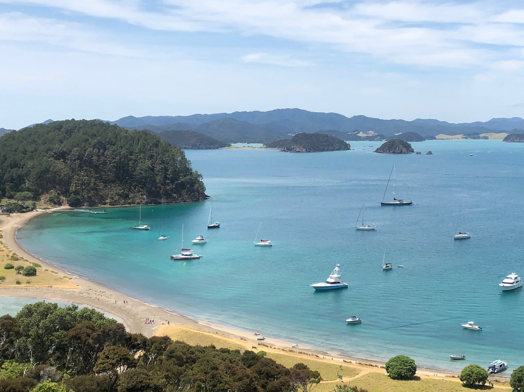 Island Getaway Tours-派希亚必去景点