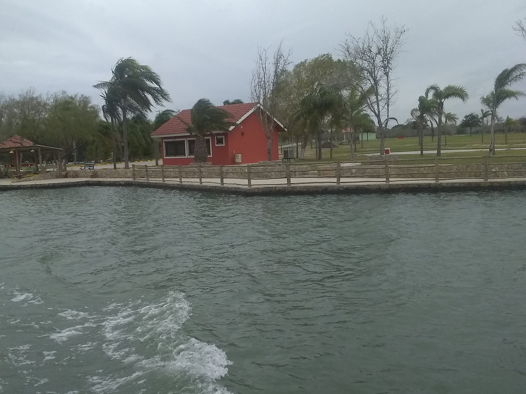 Riverside Dreamer River Tour-Mission必去景点