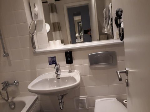 滨海大道酒店-浴室