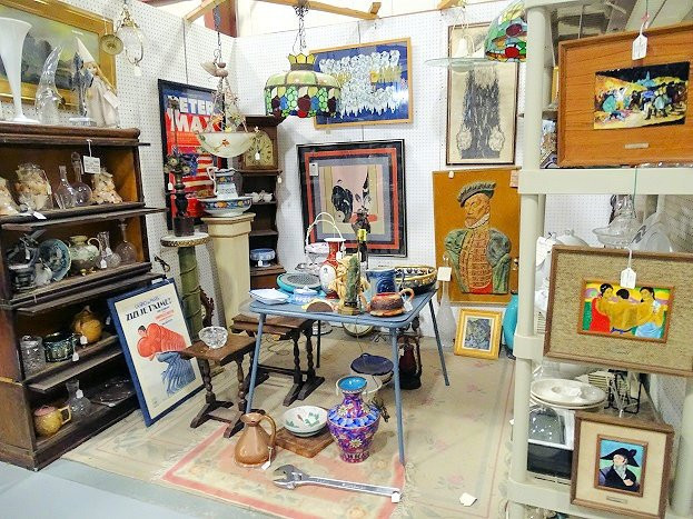 Stratford Antique Center-Stratford必去景点