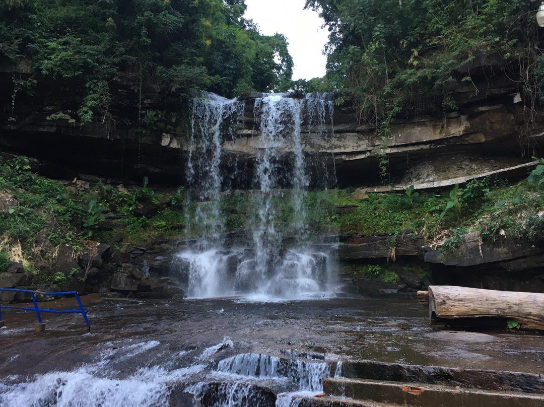 Tada Waterfalls-贡布必去景点