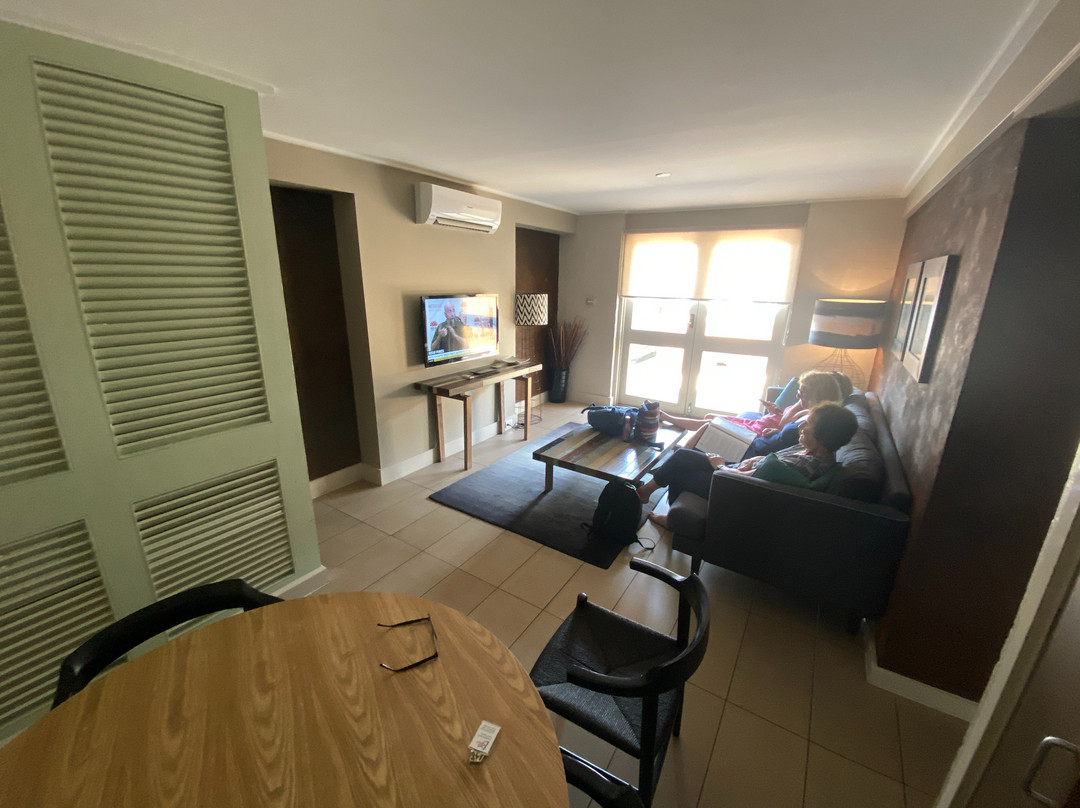 The Brougham Arms Hotel主图