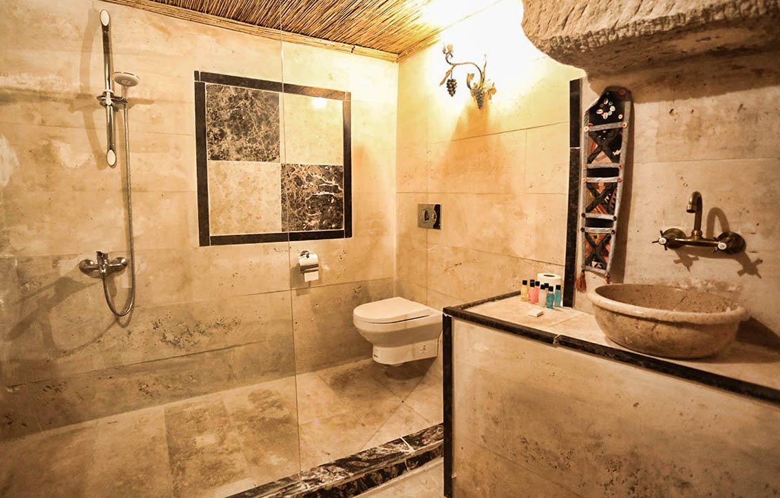 Cappadocia Nar Cave House & Swimming Pool-浴室