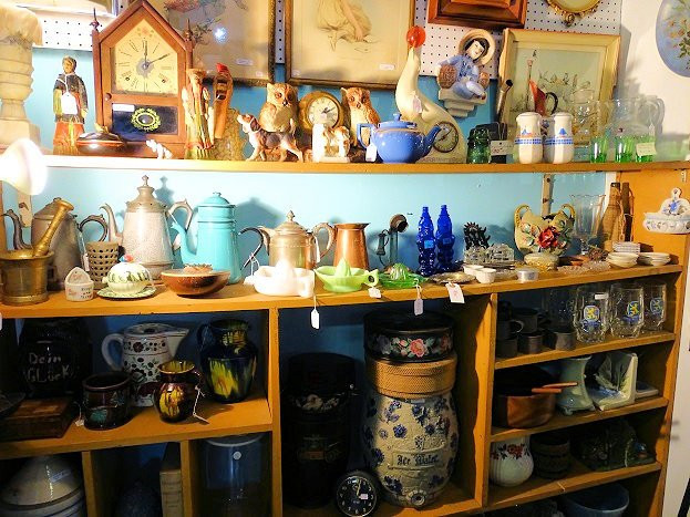 Millbrook Antique Center-Millbrook必去景点