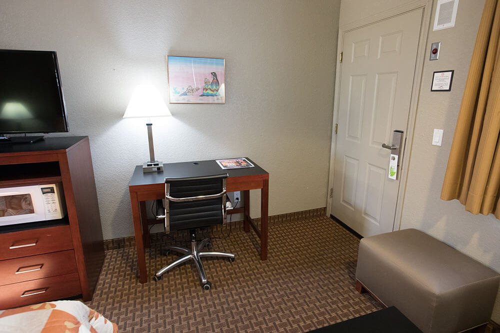 瑟冬娜维尔斯酒店主图