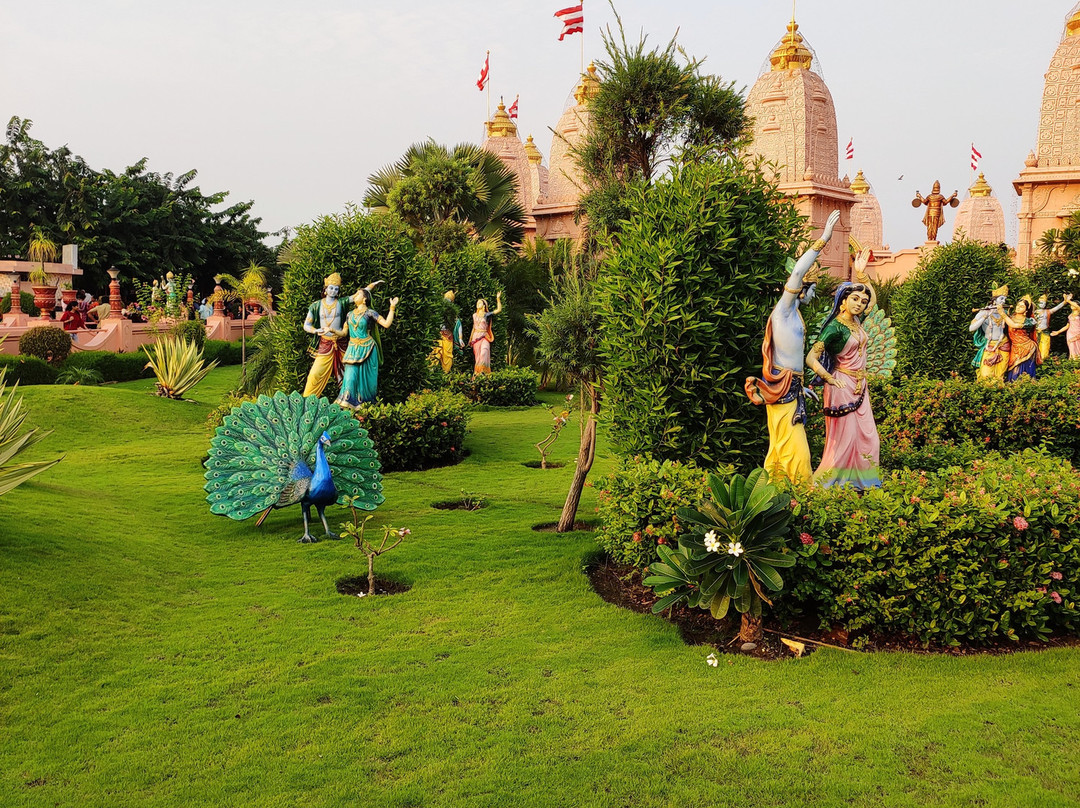 Nilkanth Dham Swaminarayan Temple景点图片