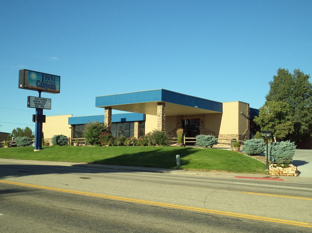 Inn at the Canyons主图