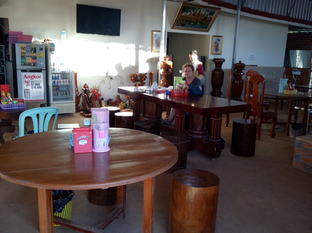 Manel Guesthouse and Restaurant主图