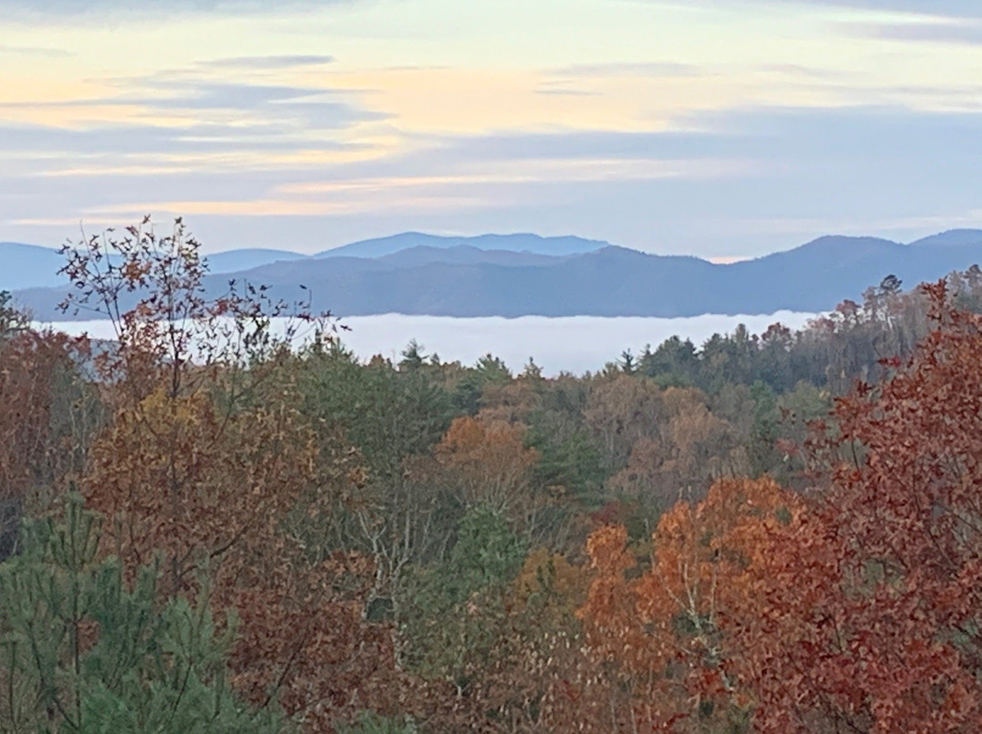 Iron Mountain Inn B&B主图