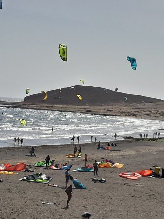 30 Nudos Kite -Wind-Sup Center-El Medano必去景点