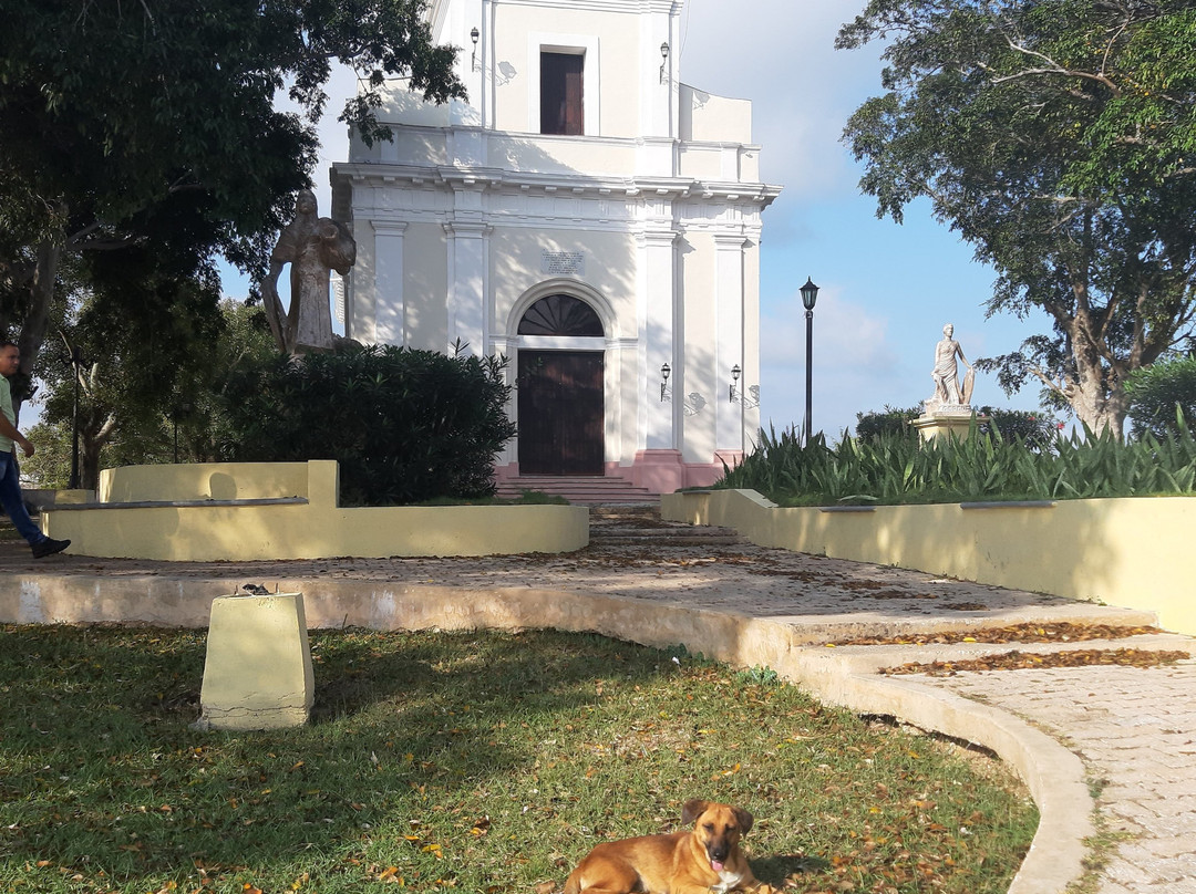Ermita de Monserrate景点图片