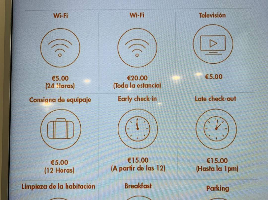 Easyhotel Barcelona Fira主图