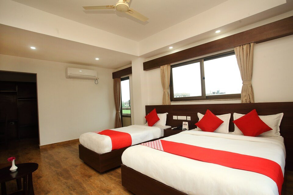 Oyo 525 Hotel Aloka Inn主图