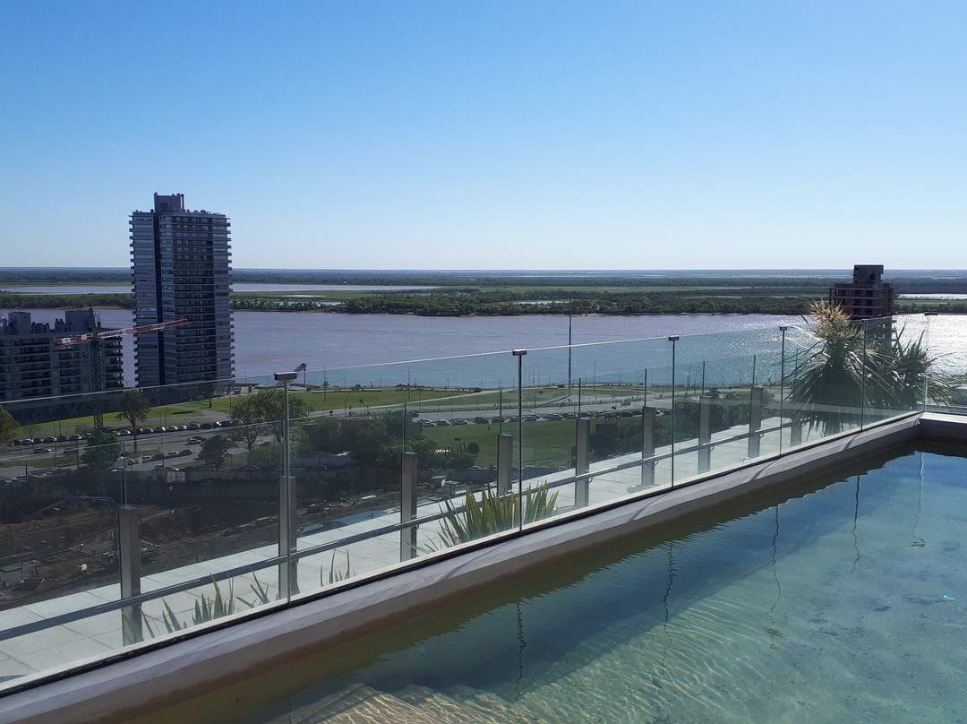 Dazzler by Wyndham Rosario主图