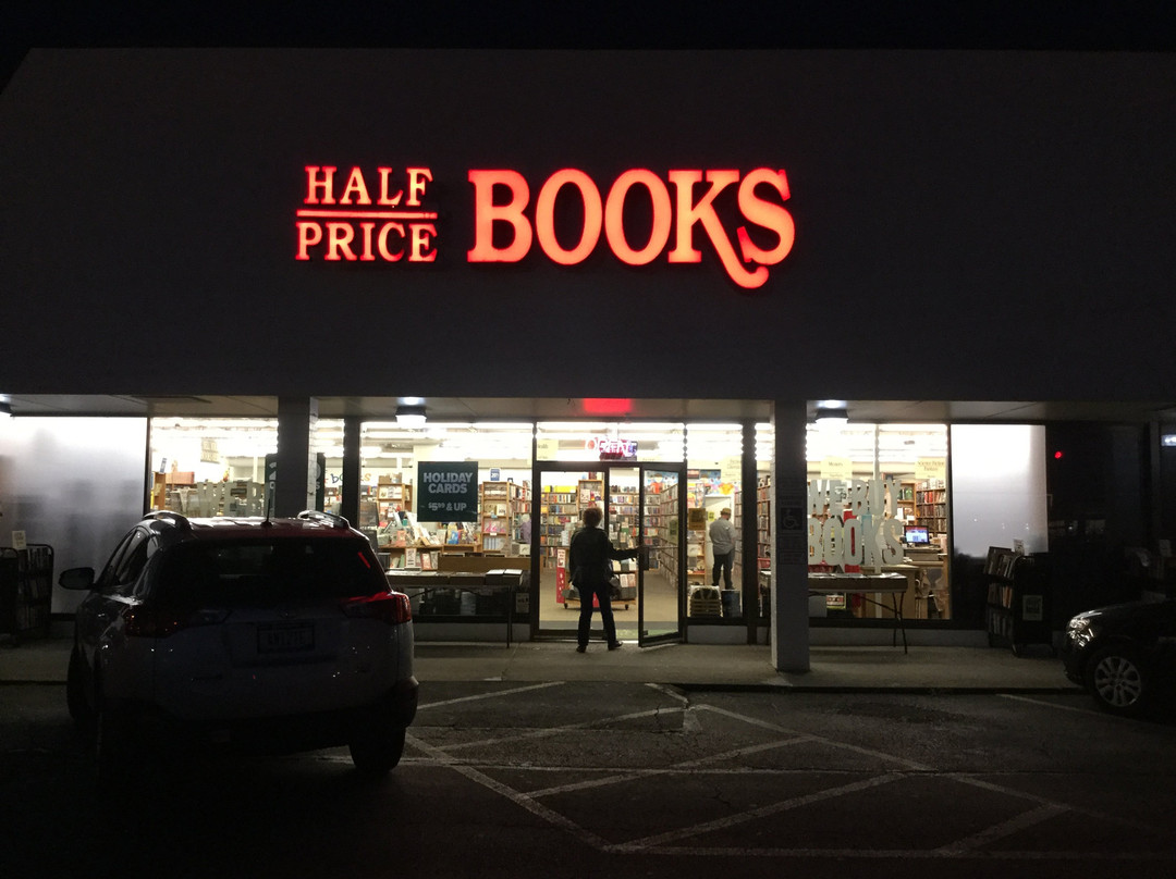 Half Price Books景点图片