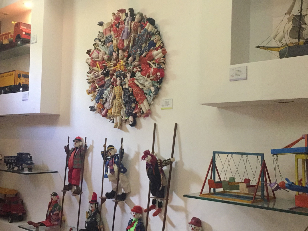 Popular Artist House景点图片