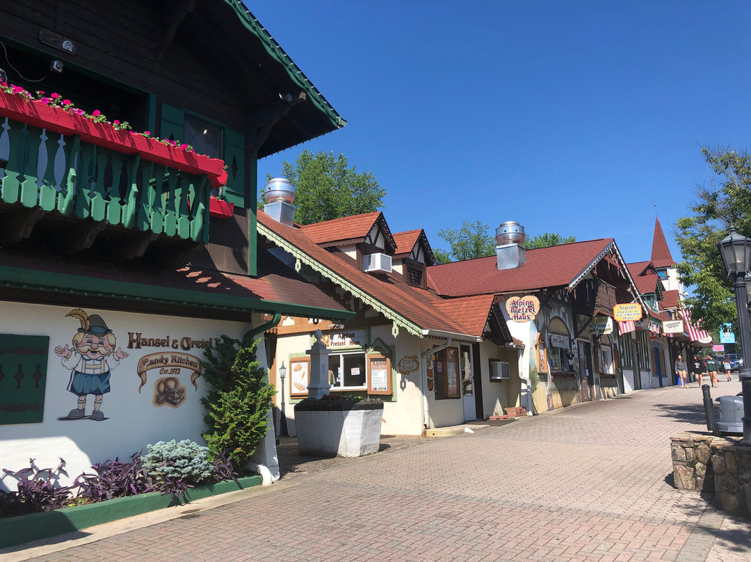 Hansel and Gretel Candy Kitchen-海伦必去景点