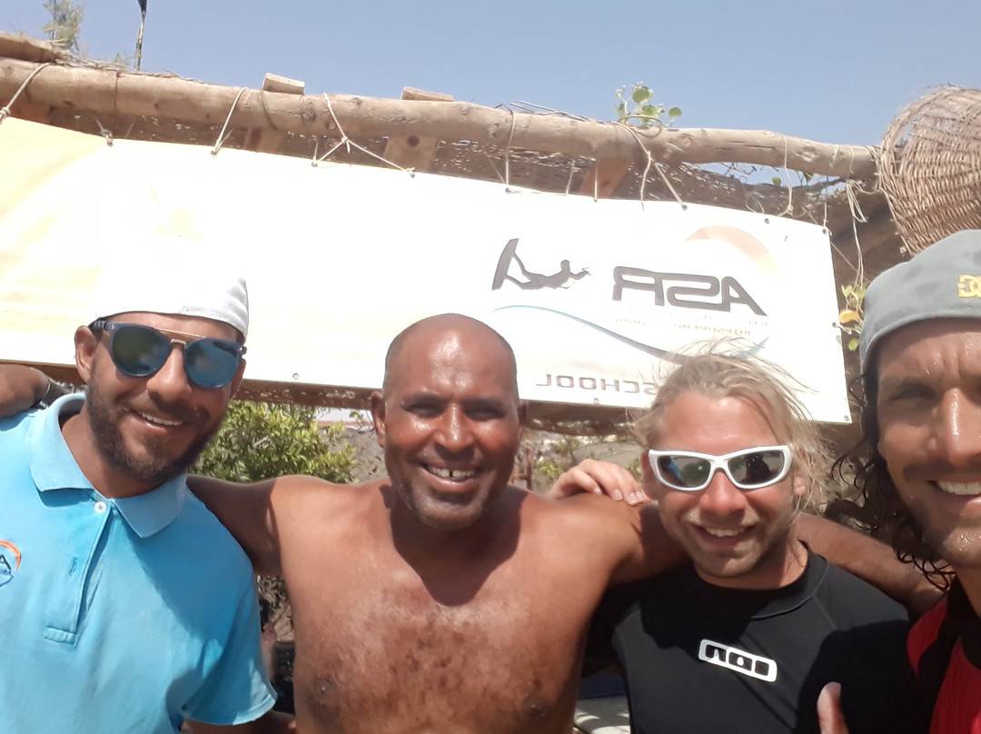 Abu Soma Riders Kitesurfing Center-索马湾必去景点