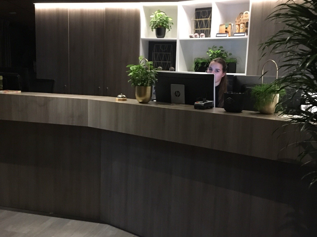 Auberge Du Bonheur主图