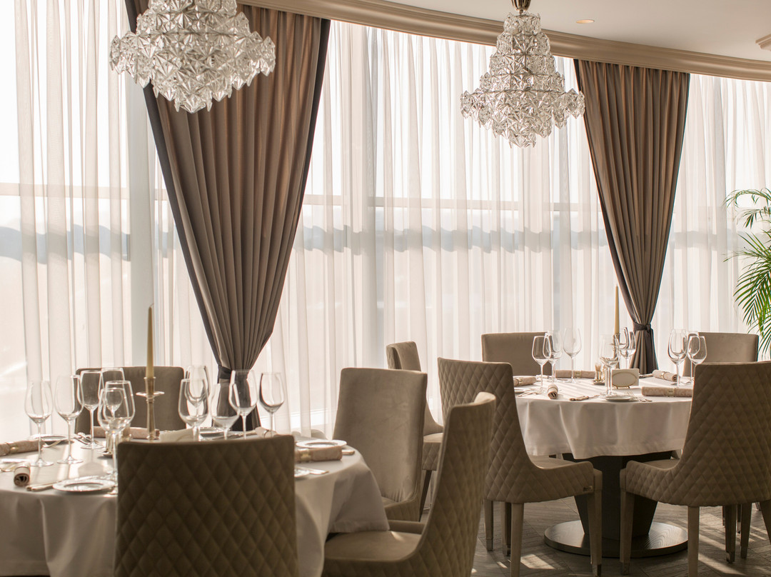 Nobil Restaurant
