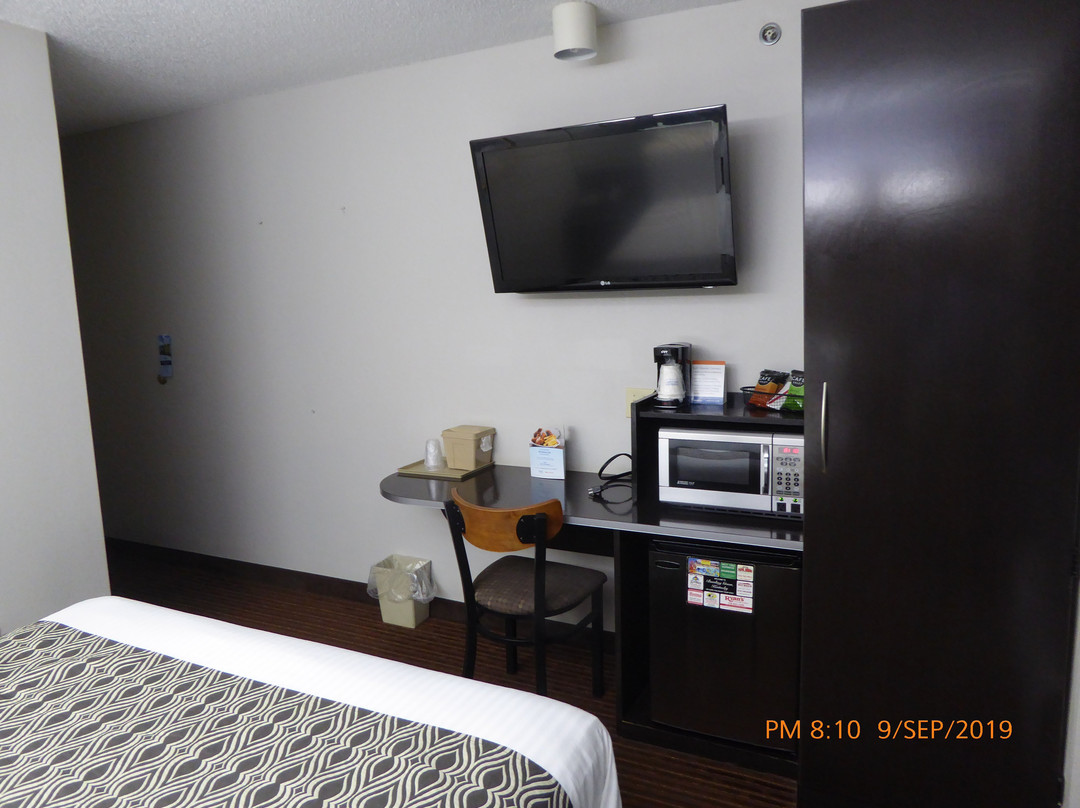 Microtel Inn & Suites by Wyndham Bowling Green主图