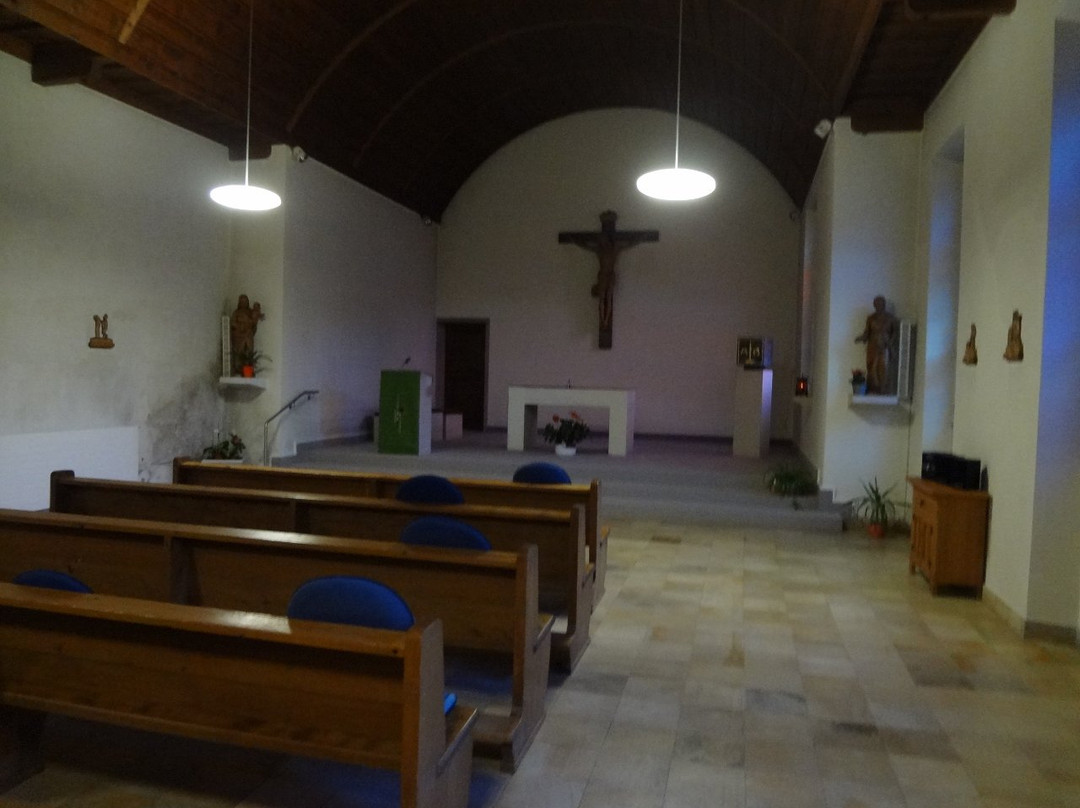 Chapelle Du Foyer Pour Personnes Agees-Saint-Ursanne必去景点