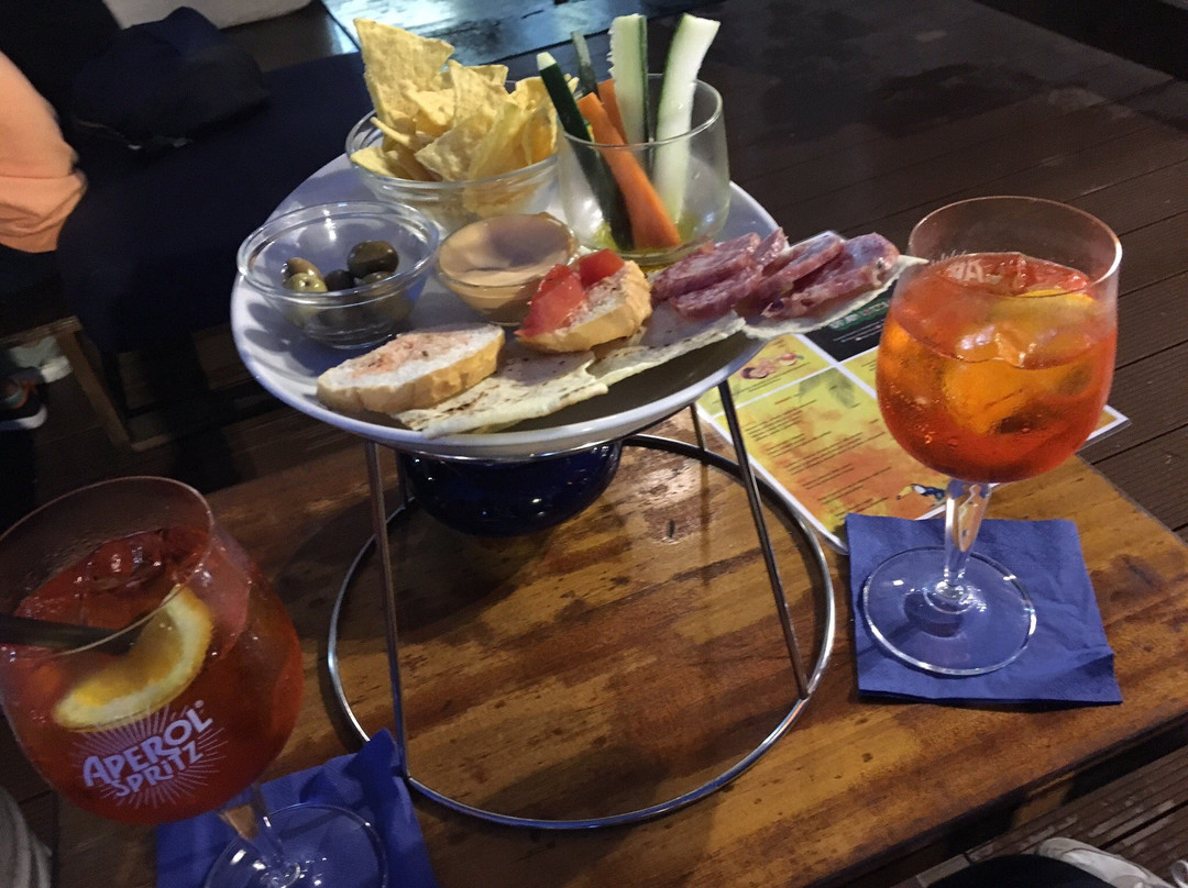 Gruenwald餐馆和美食-Bar Italia
