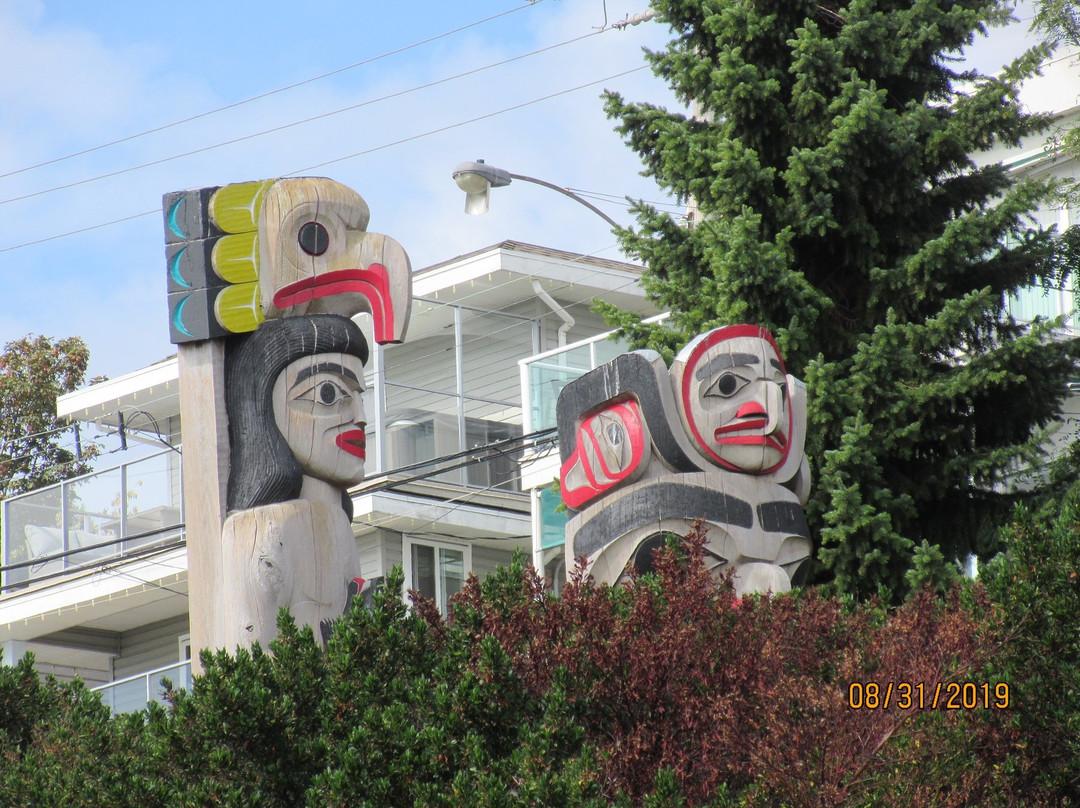 White Rock Totem Poles景点图片