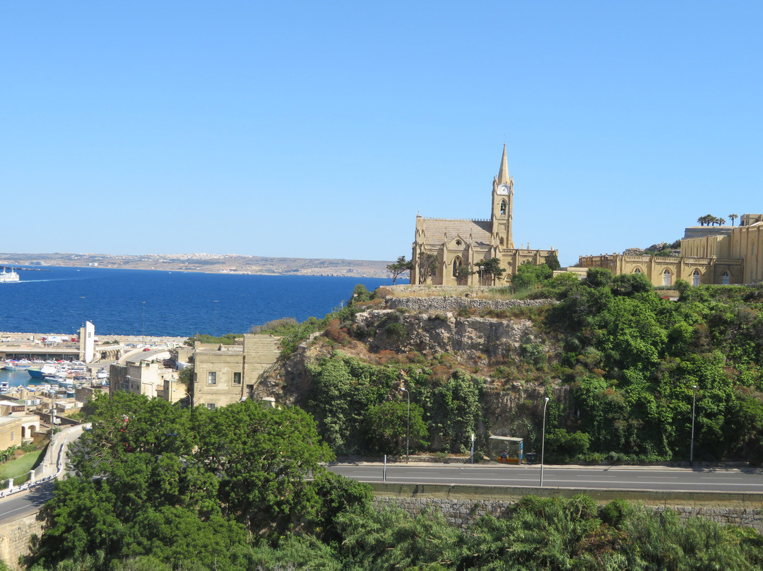 Church of Holy Mother Lurdskaya-姆贾尔必去景点
