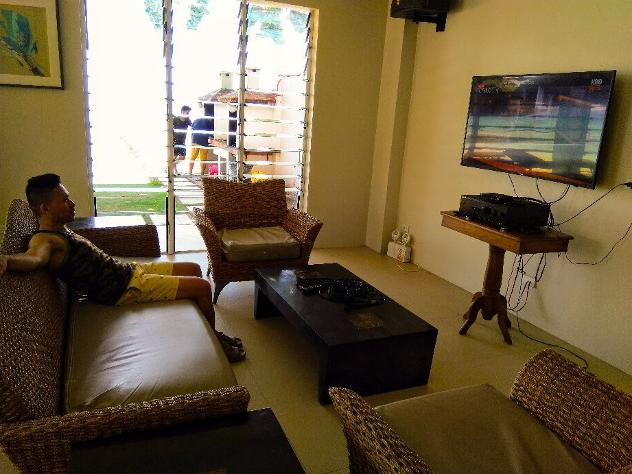 Allure Badian Beach Villa