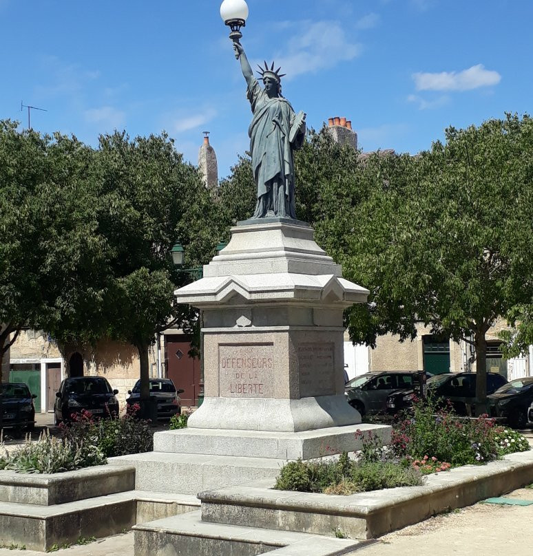 La Statue de la Liberté-普瓦捷必去景点