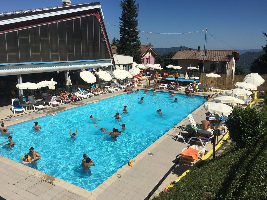 Piscina Comunale景点图片