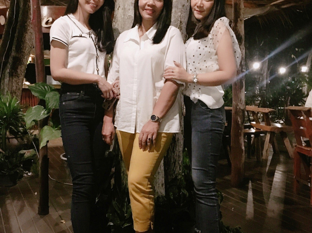 Varee Valley Resort and Restaurant主图
