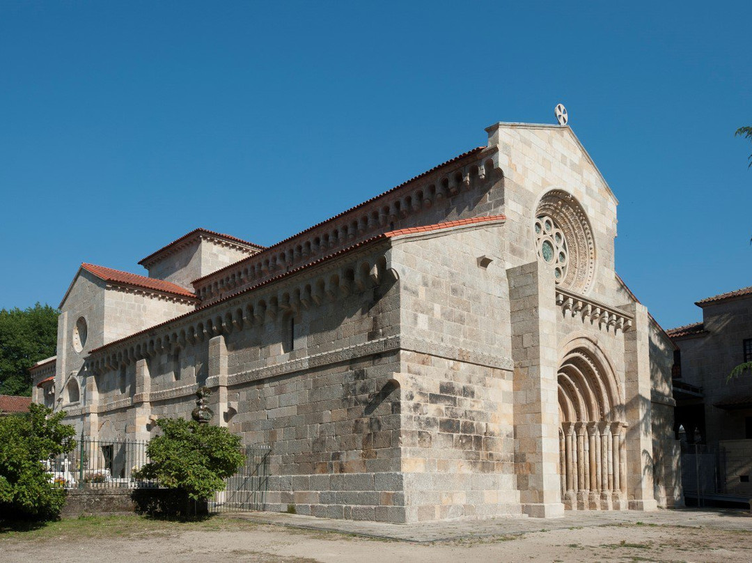 Monastery of the Saviour of Paço de Sousa景点图片