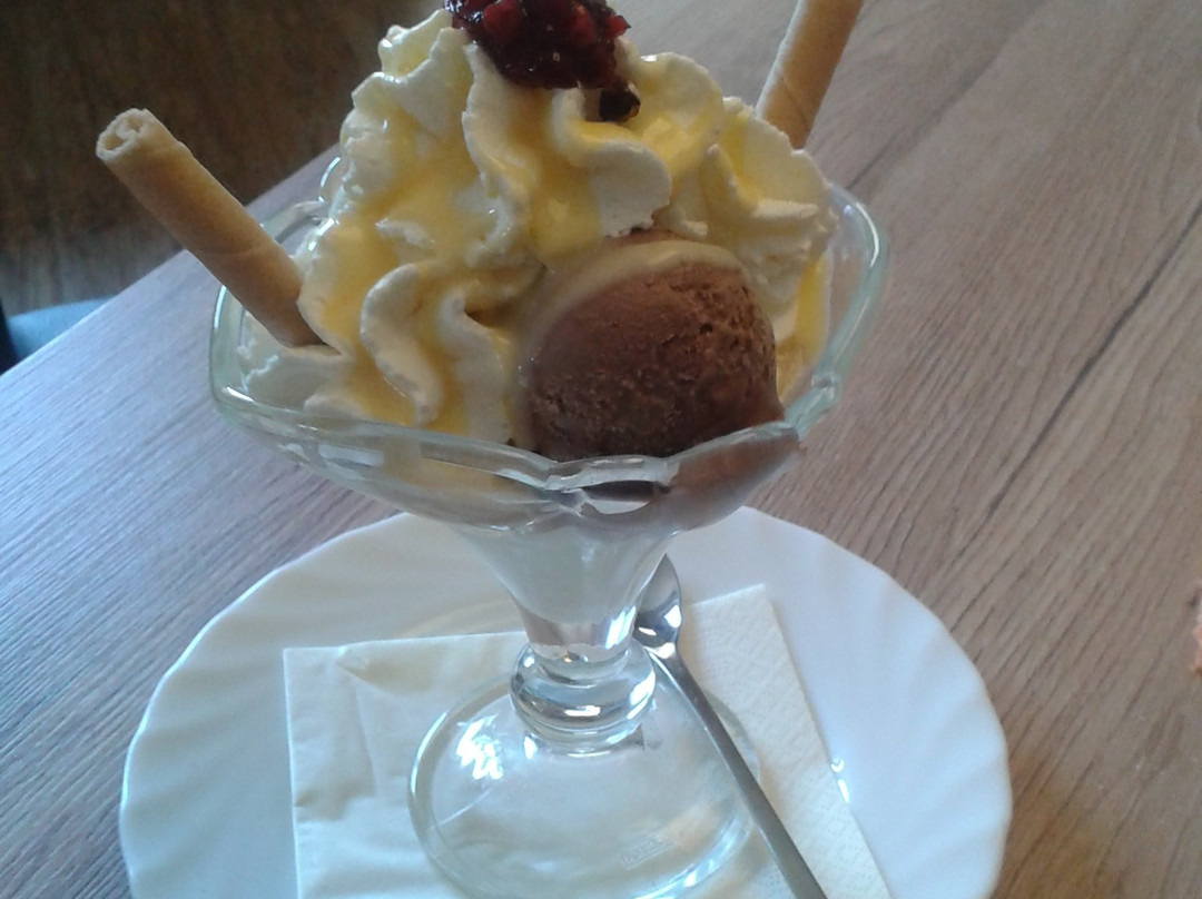 Hollenstedt餐馆和美食-Landhaus Mienenbuttel