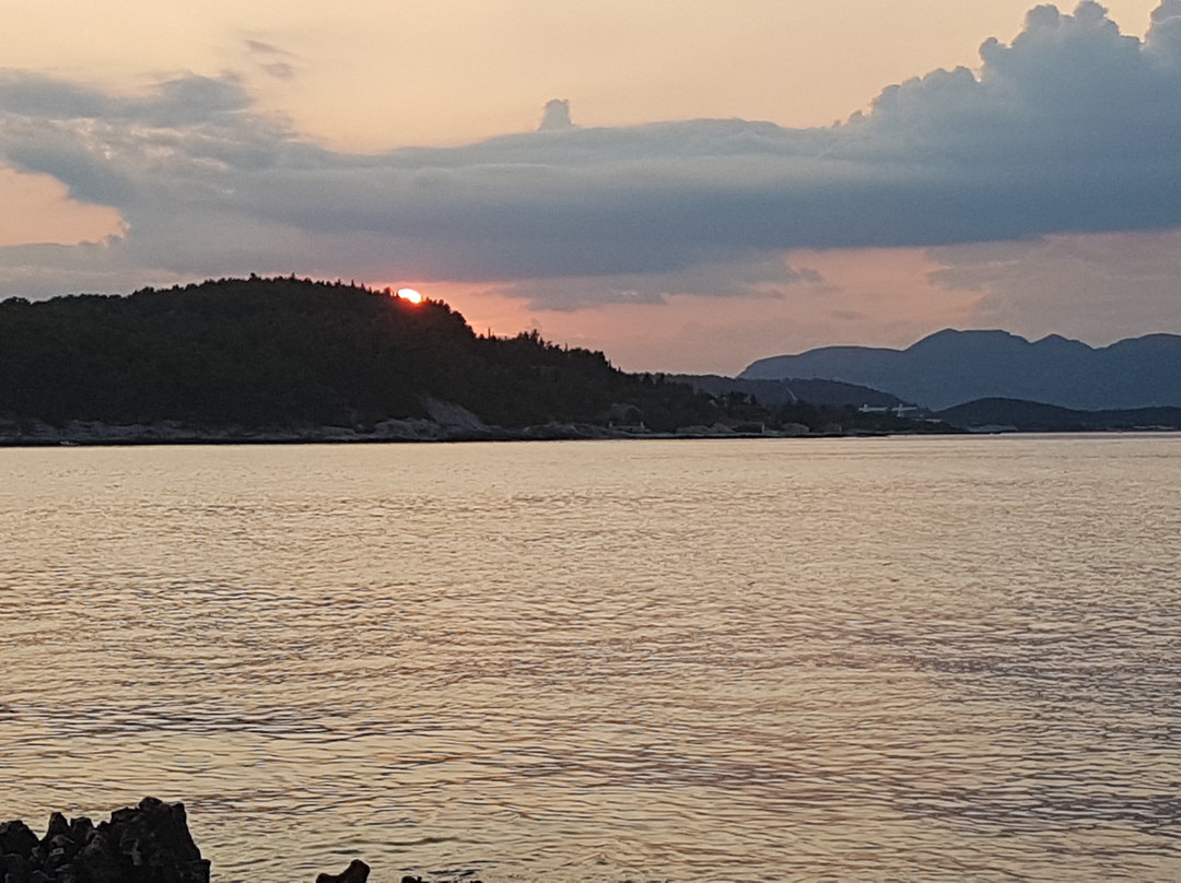 Spirit of Korkyra-伦巴达必去景点