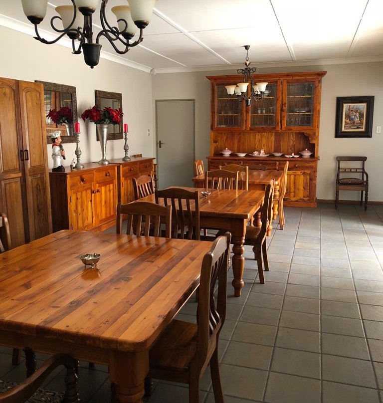 Alma Mater Guesthouse主图