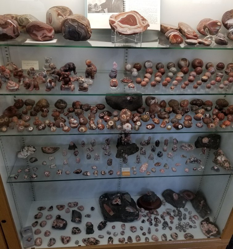 Beaver Bay Agate Shop-Beaver Bay必去景点