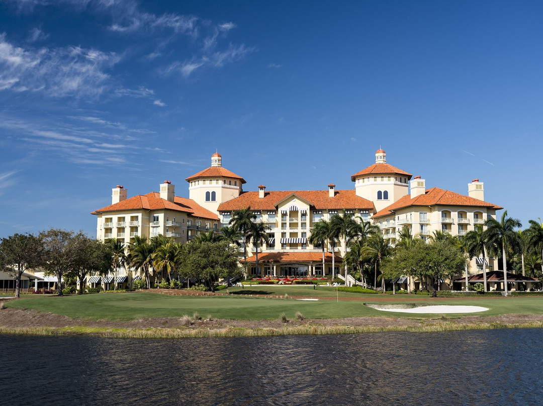 那不勒斯丽思卡尔顿高尔夫度假酒店主图
