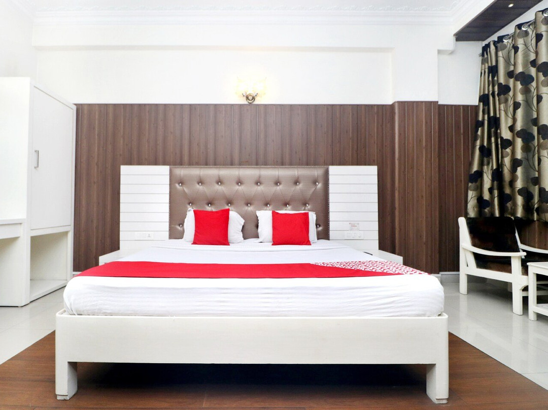 Hotel Chevron International主图