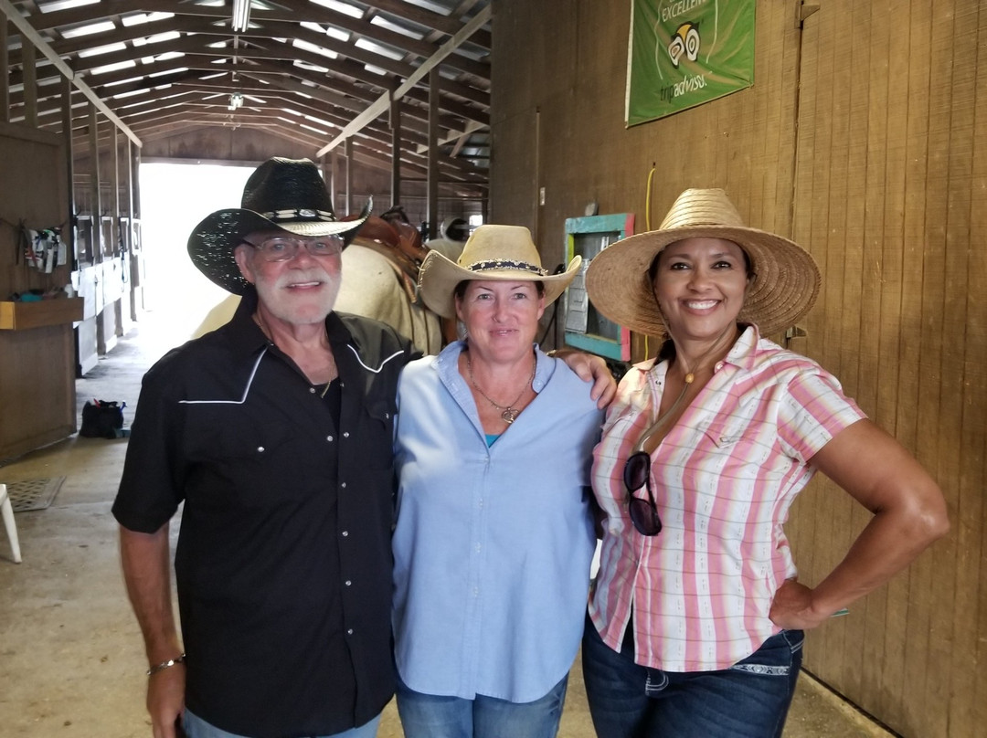 Juniper Hill Stables-Bandera必去景点