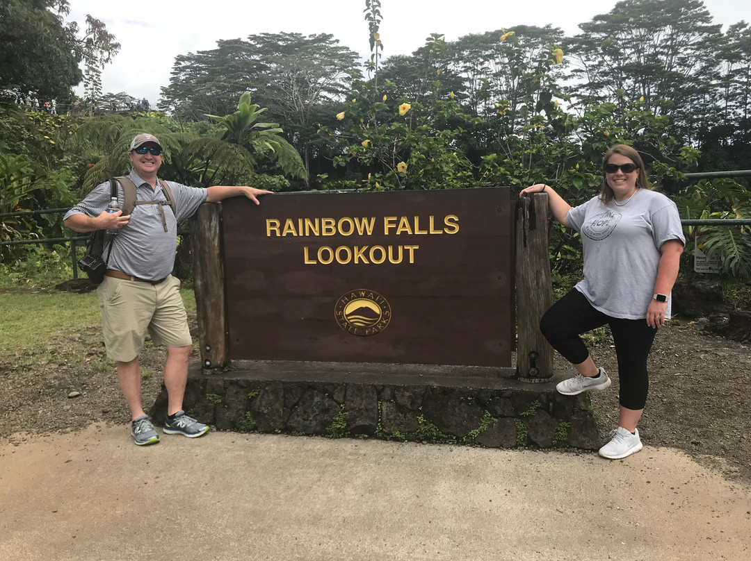 Big Island Volcano and Rainbow Falls Tour景点图片