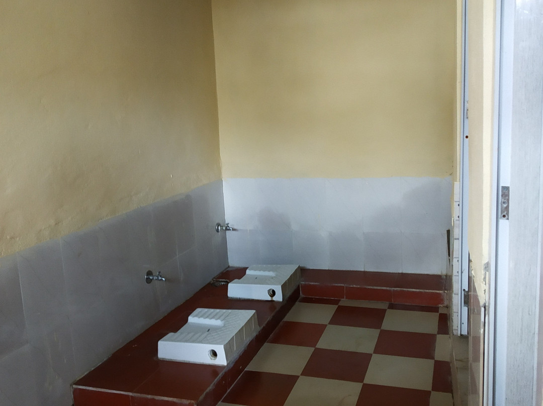 Hotel Fun N Food主图